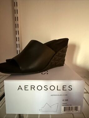 AEROSOLES Black Quilted Wedge Slide
